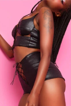 Rolling Brat Hot Pants - Faux Leather -Pole Dance Clothing & Shoes Shop 23 10 6 690 conj20brat202