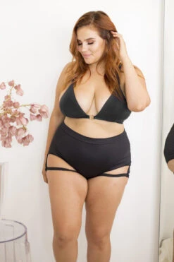 Lunalae Lure You High Waisted Garter Shorts - Black -Pole Dance Clothing & Shoes Shop 6R7A8441black