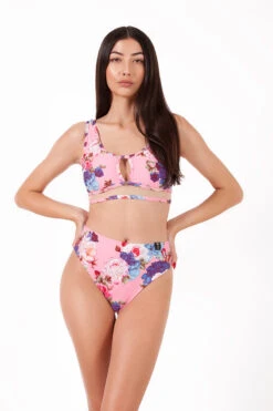 Pole Addict Mona High Leg Bottoms - Peony 10 Pole Addict Mona High Leg Bottoms - Peony -Pole Dance Clothing & Shoes Shop DSC 6368 2ecc0775 4101 4e6f aeb2 f1e4a0149e2b