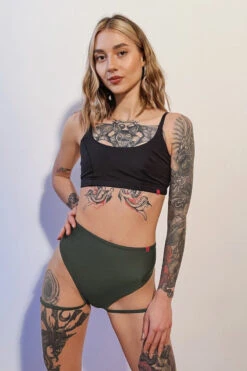 Pole Addict Bliss Garter Shorts - Emeralde 8 Pole Addict Bliss Garter Shorts - Emeralde -Pole Dance Clothing & Shoes Shop IMG 7793 2bdf8cbf 0afe 4893 8c0d 84e95c3ce98c