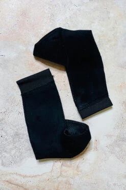 Hella Heels Classique Velvet Shoe Protector - Russian Roulette 5 Hella Heels Classique Velvet Shoe Protector - Russian Roulette -Pole Dance Clothing & Shoes Shop IMG 8958