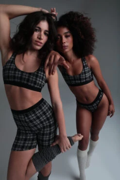 Rolling Cable Knit Thigh High Leg Warmers With Stirrups - Charcoal -Pole Dance Clothing & Shoes Shop day02rolling1032 d7fe0883 8989 489f 9a02 84ed9d4a04f0