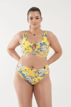 Pole Addict Mona High Leg Bottoms - Floria -Pole Dance Clothing & Shoes Shop floriaLandTop MoanBottoms4 2b12be9e de06 4c30 bfbd 18542ee015c3