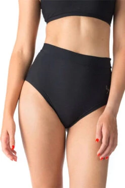 Dragonfly Lola High-Waisted Shorts - Black -Pole Dance Clothing & Shoes Shop lola scrunch butt shorts activewear dragonfly 110542 1800x1800 ac546ac6 300a 4b12 a737 894af7fd2202